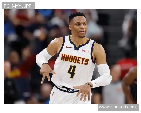 裁判解释威少与字母哥冲突未构成恶意特伦特因不当行为被罚出场 裁判解释威少与字母哥冲突未构成恶意特伦特因不当行为被罚出场